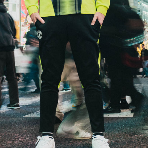 future STRIPE トレーニングロングパンツ